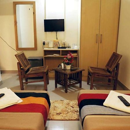 Flagship 9046 Hotel Metro Star New Delhi Luaran gambar